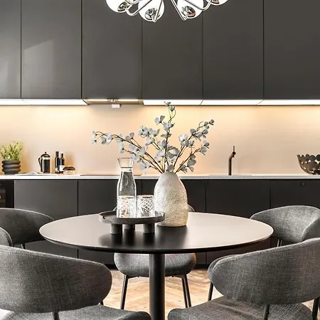 Classic With Good Standard In The Center * トロンハイム